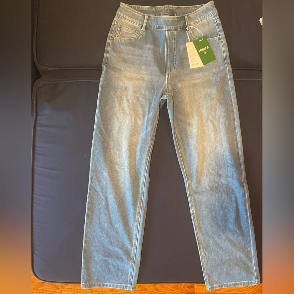 BRAND NEW HALARA STRETCHY DENIM; height of 5”2 and under strongly suggested